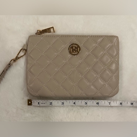 Classic Looking Small Cream Color Wristlet Clutch by Studio Badgley Mischka - Picture 9 of 11